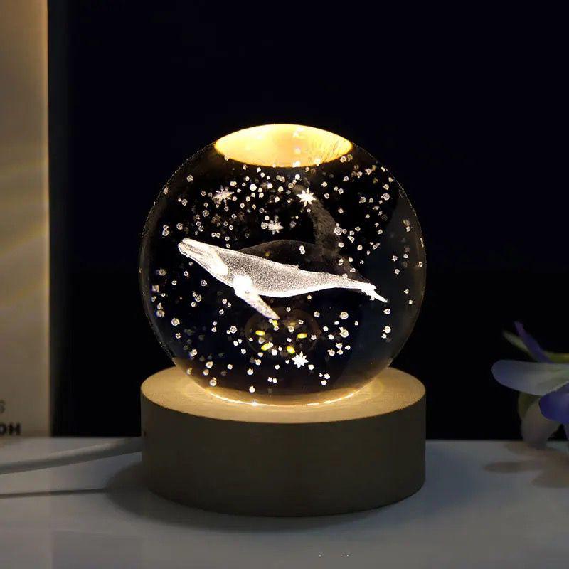 3D gravírovaná křišťálová koule s LED světelnou základnou