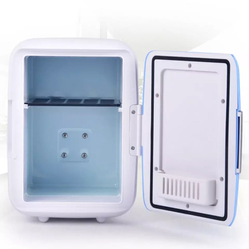 Mini přenosná chladnička o objemu 4 l s automatickou zástrčkou
