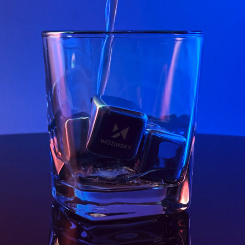 Ocelové kostky Wozinsky na chlazení nápojů včetně kleští