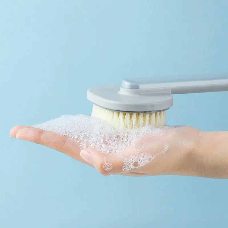 Sprchový kartáč s nádobou a rozprašovačem na mýdlo